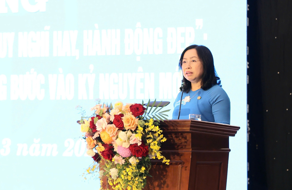 Phó Chủ tịch Thường trực Tổng LĐLĐ Việt Nam Thái Thu Xương phát biểu tại chương trình