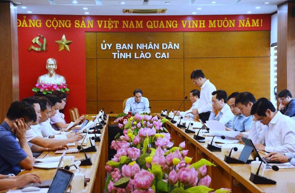 Quang cảnh buổi họp. Ảnh: LCĐT.