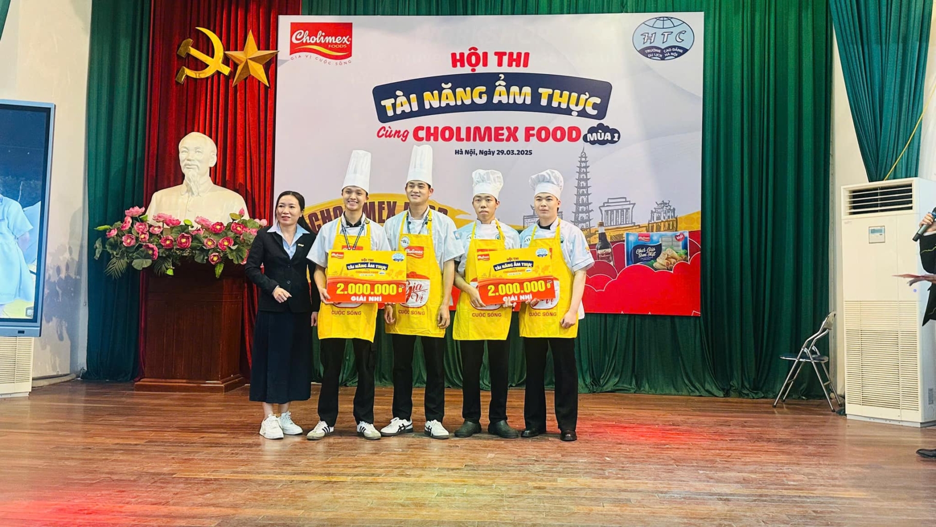 Dien-mung-ky-niem-68-nam-Ngay-thanh-lap-Dang.jpg - Vietnam.vn