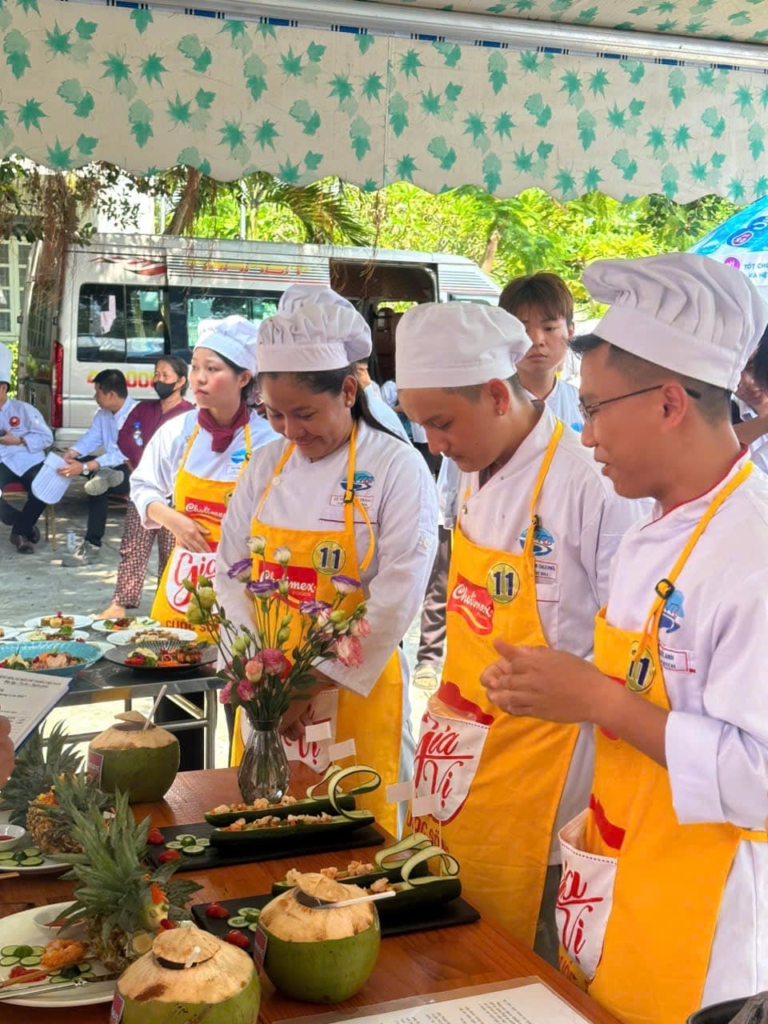 1679541304_Vuot-bien-dua-san-phu-tu-xa-dao-Thanh-An.jpg - Vietnam.vn