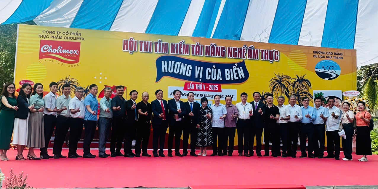 Nhung-khu-rung-la-tren-the-gioi-va-o-Viet.gif - Vietnam.vn