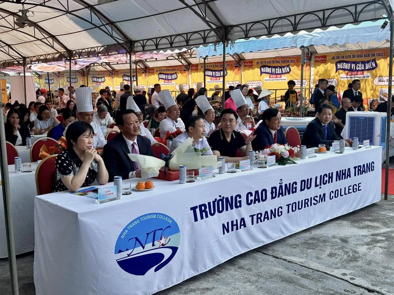 Hoang-de-nao-cua-Viet-Nam-bi-dau-doc-chet.jpeg - Vietnam.vn