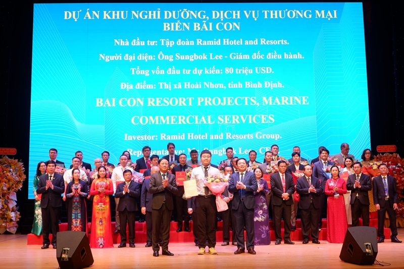 Tập đoàn Ramid Hotel và Resorts nhận bản ghi nhớ Dự án Khu nghỉ dưỡng, dịch vụ thương mại Biển Bãi .