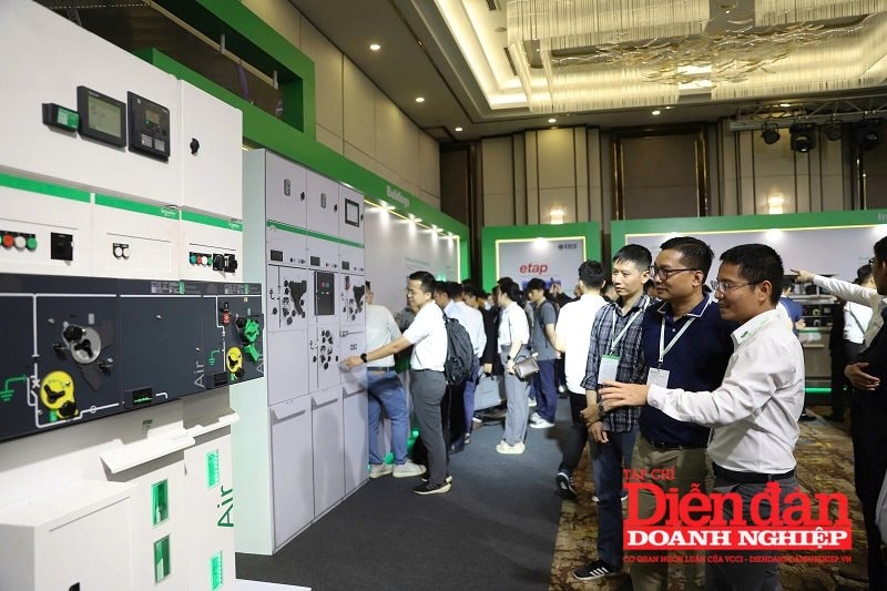 Chuyển đổi số, được triển khai thông qua các ứng dụng phần mềm được hỗ trợ bởi AI, đang tạo ra bước tiến vượt bậc trong việc nâng cao mức độ tương tác với khách hàng