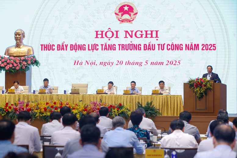 Thủ tướng chủ trì Hội nghị thúc đẩy động lực tăng trưởng đầu tư công- Ảnh 1.